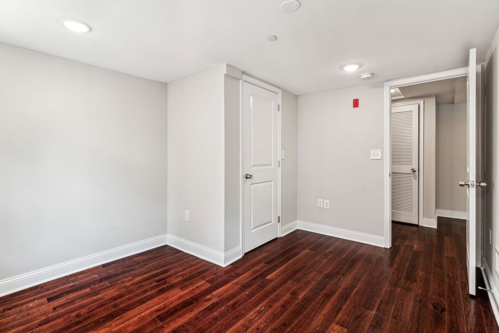 Gallery Image 17