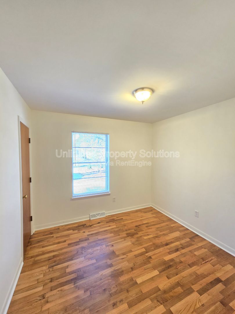 Gallery Image 21