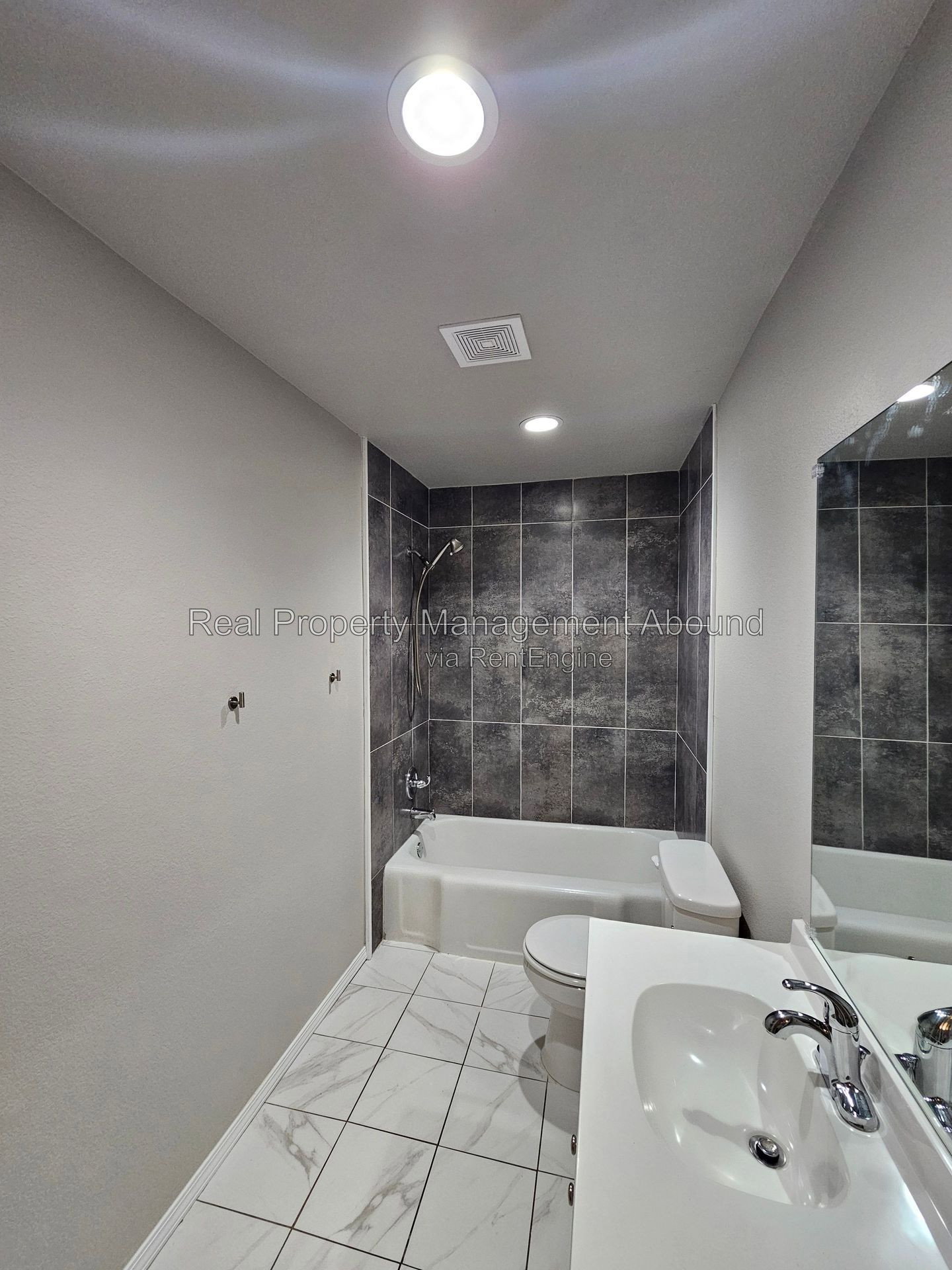 Gallery Image 44