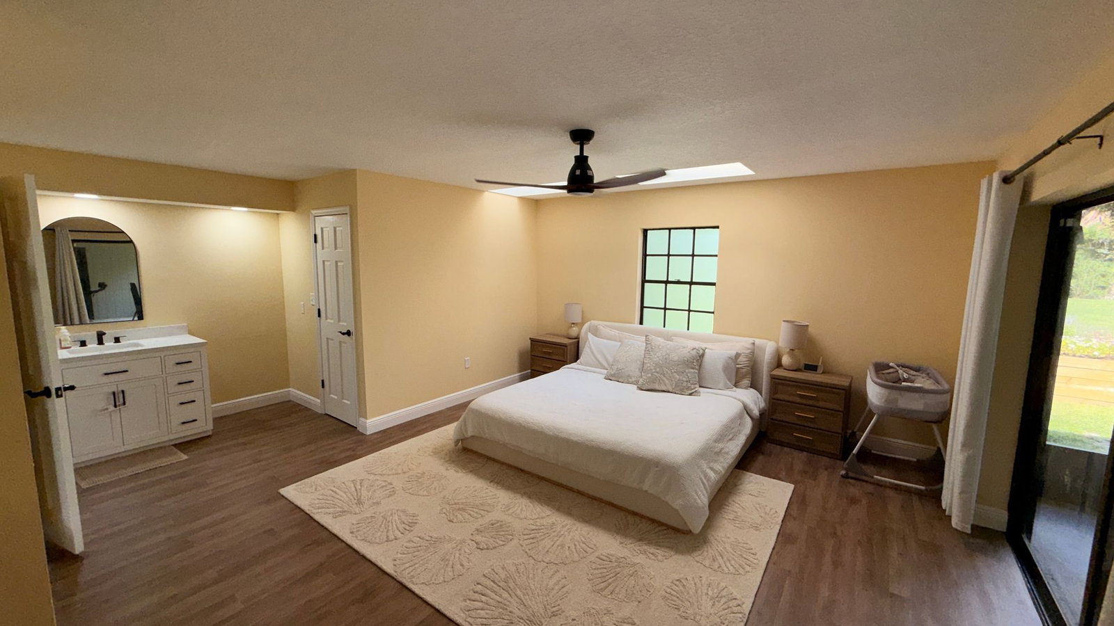 Gallery Image 14