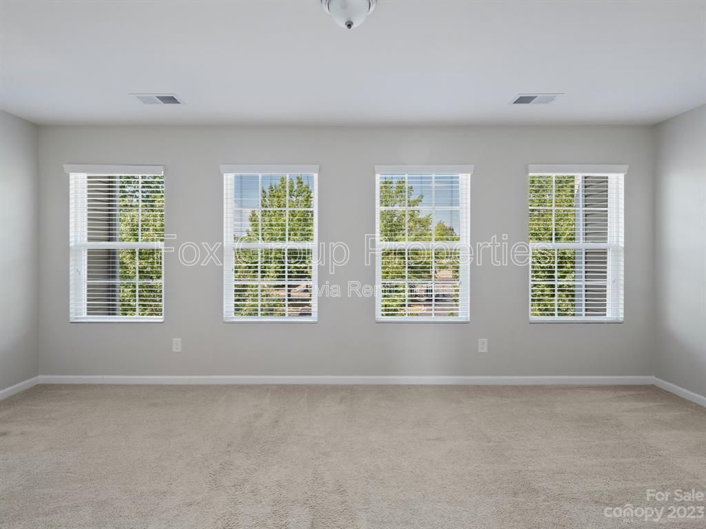Gallery Image 26