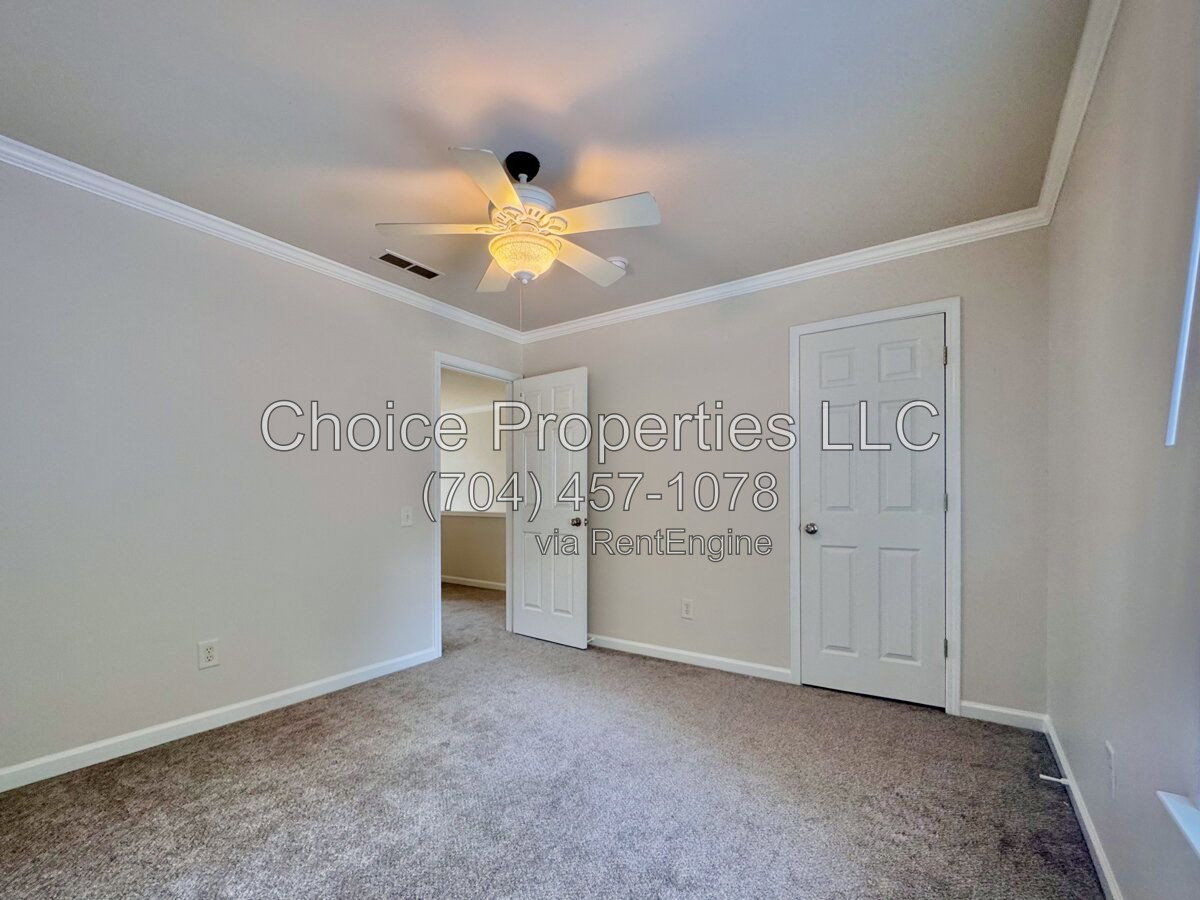 Gallery Image 27