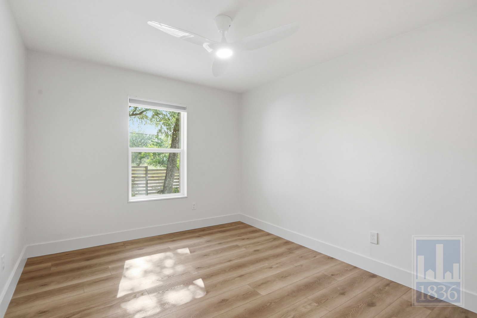 Gallery Image 18