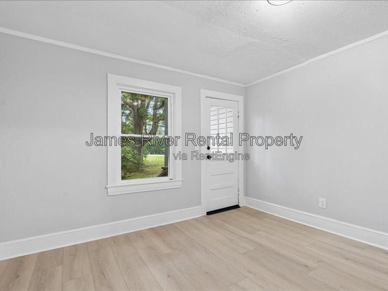 Gallery Image 25