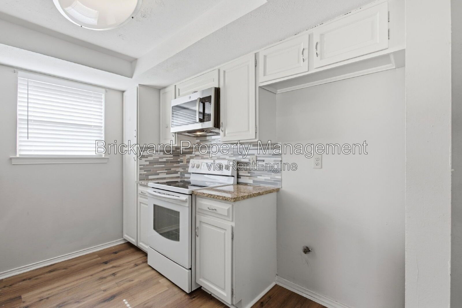 Gallery Image 14