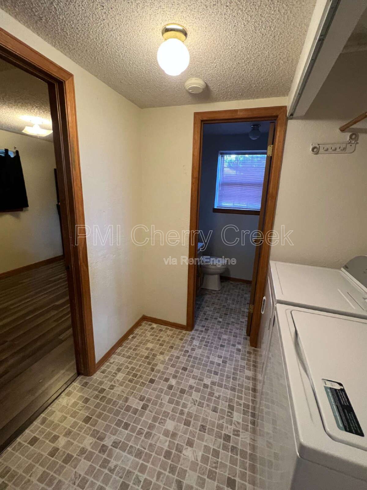Gallery Image 37