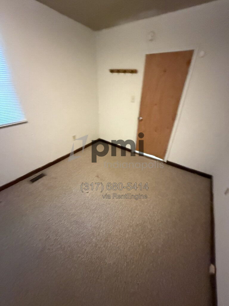 Gallery Image 22