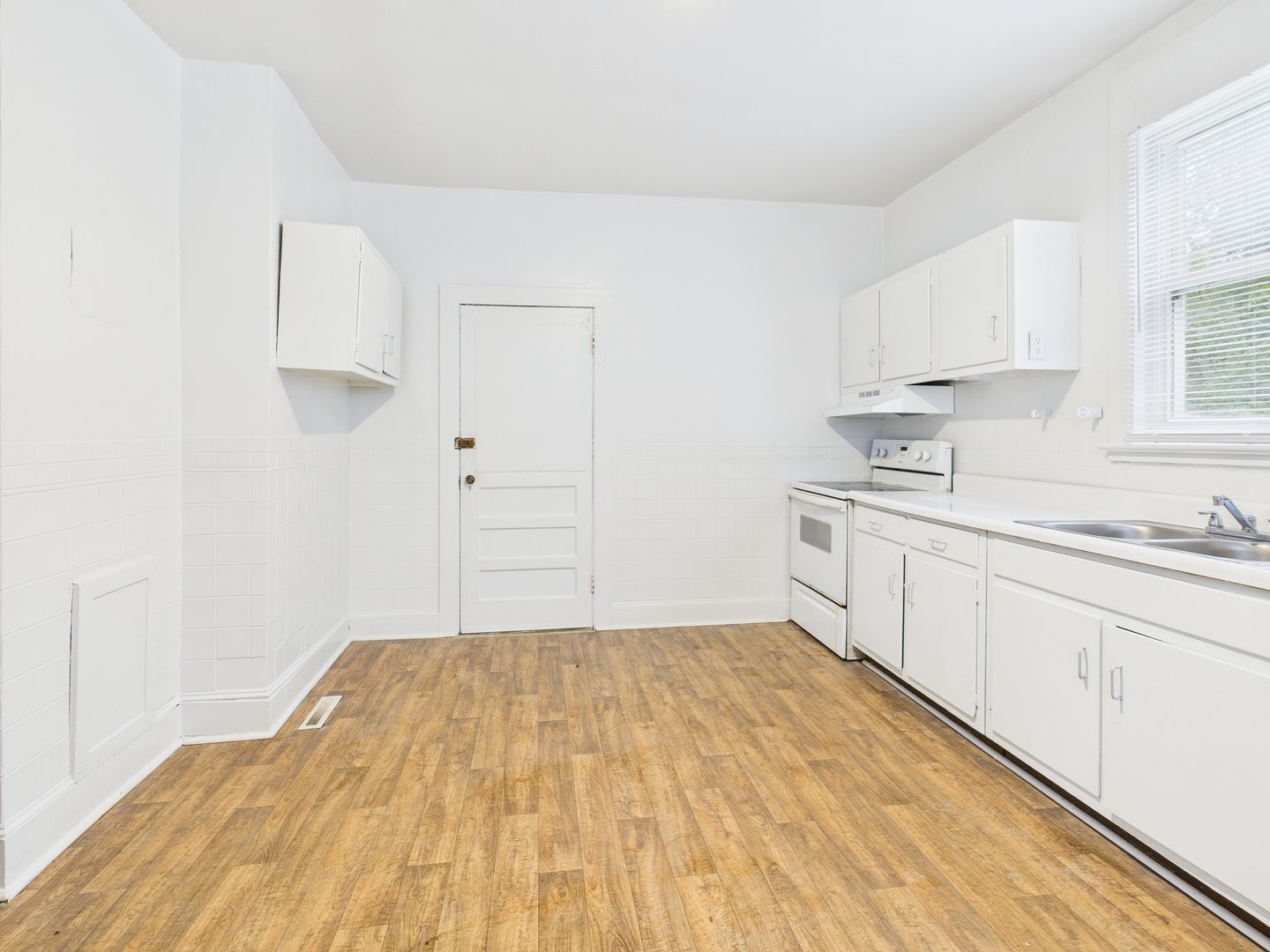Gallery Image 18