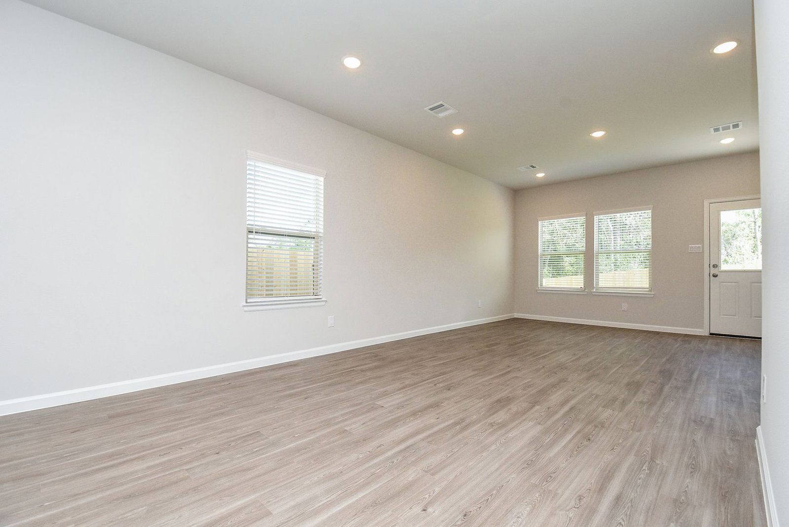 Gallery Image 19