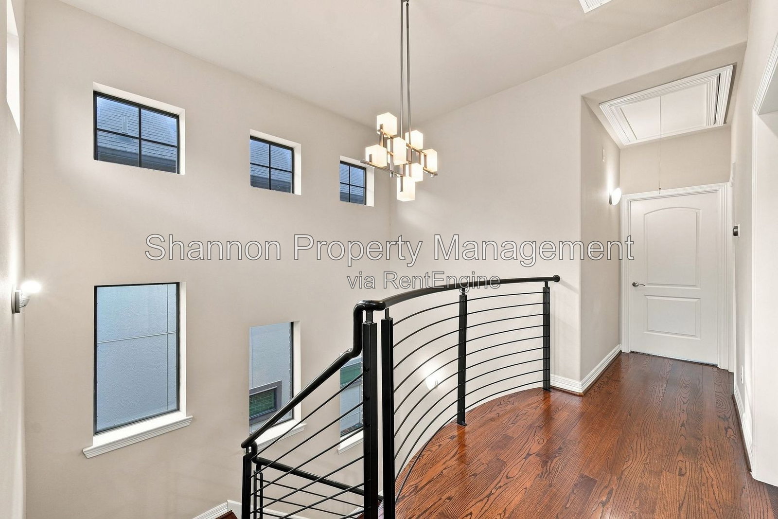 Gallery Image 17