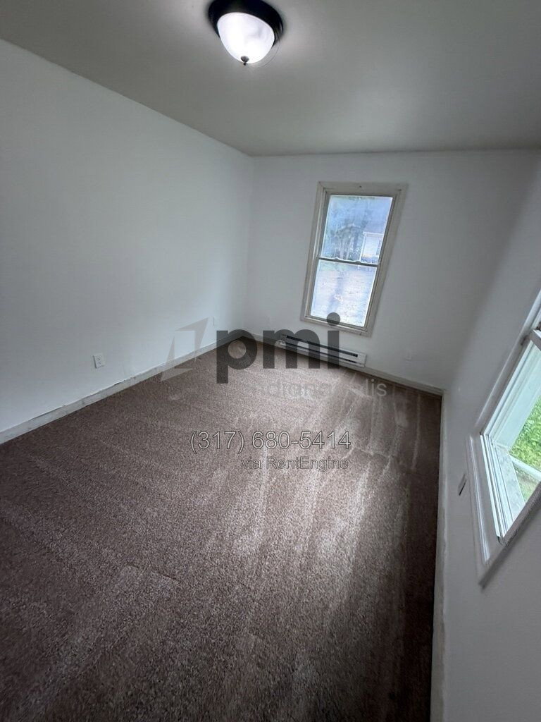 Gallery Image 18