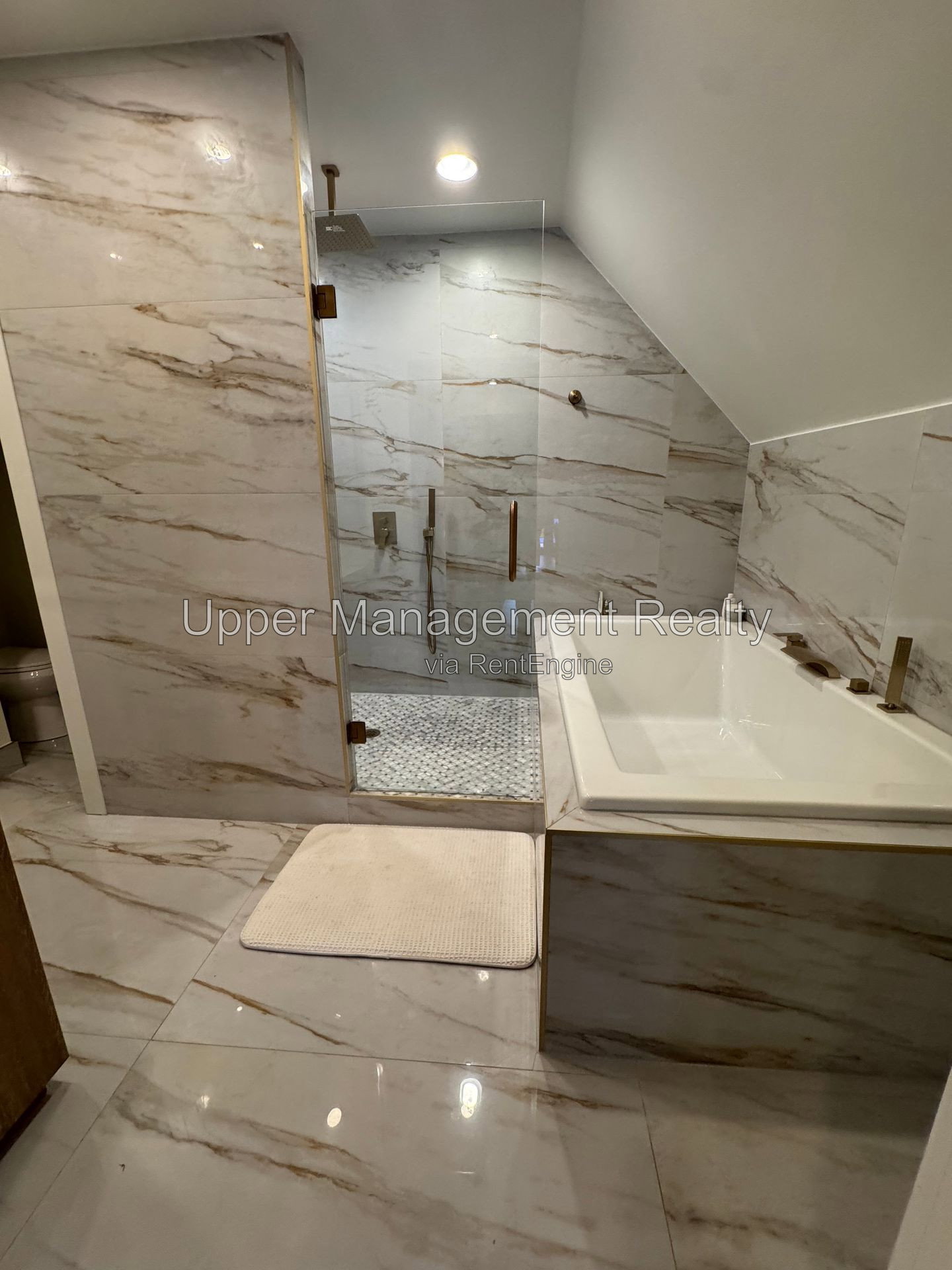 Gallery Image 31