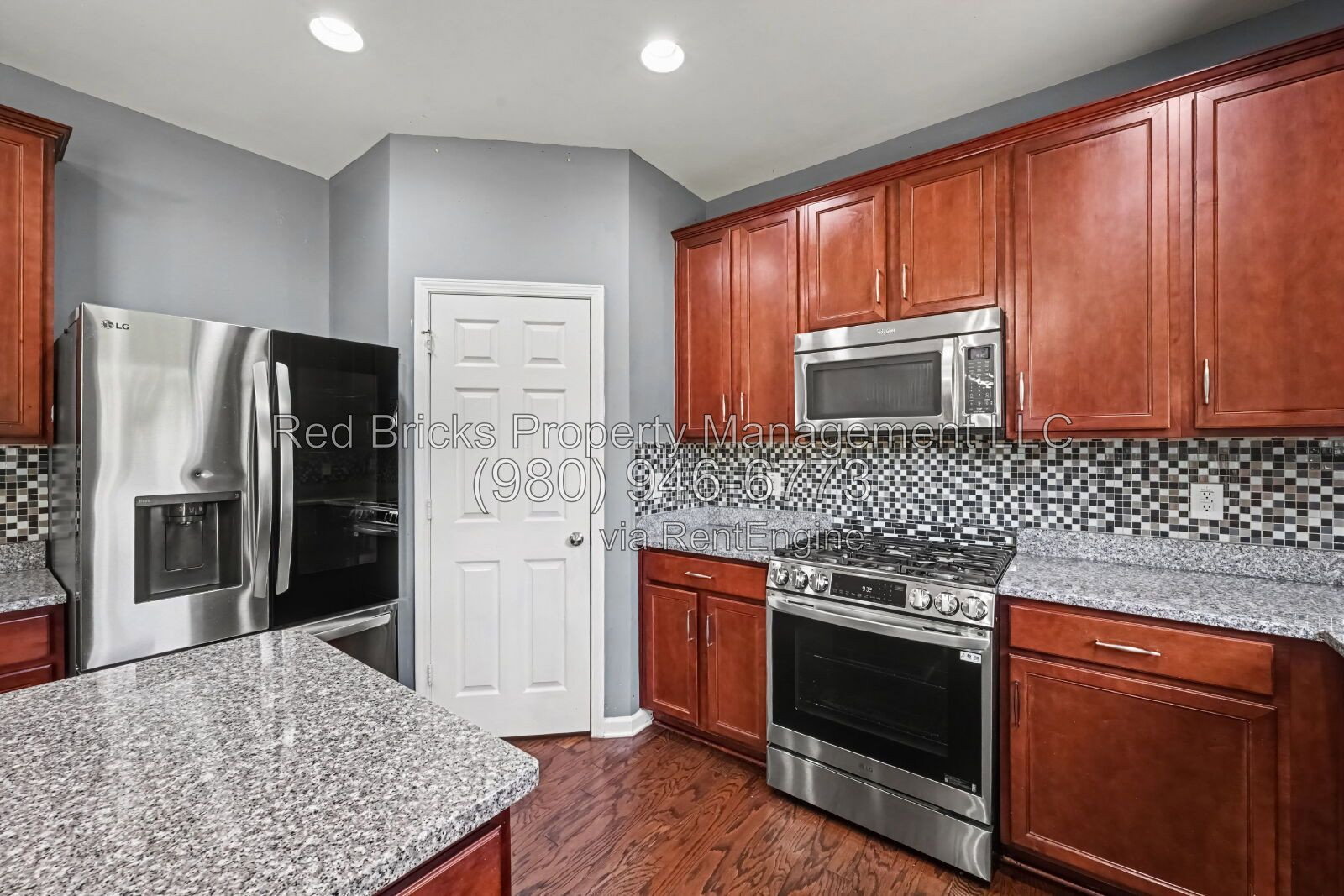 Gallery Image 13