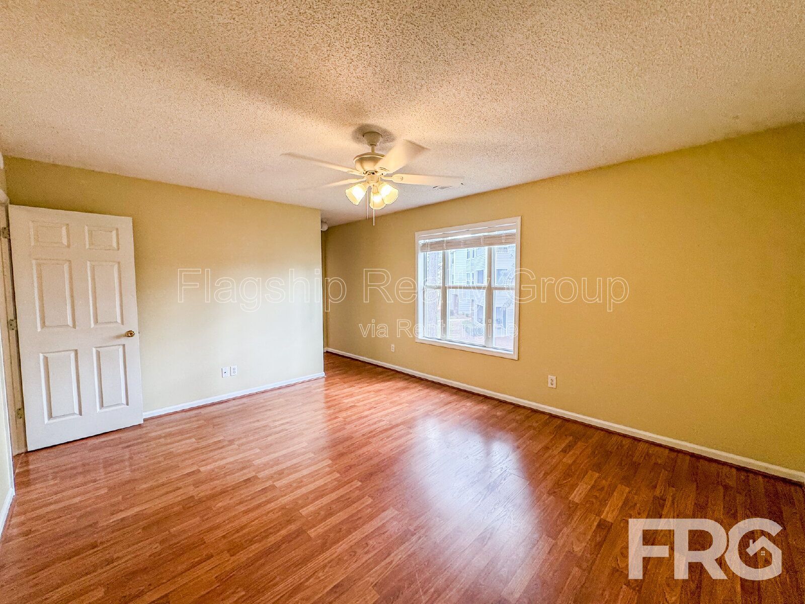 Gallery Image 20