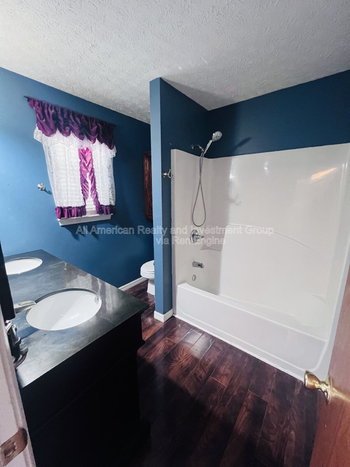 Gallery Image 10