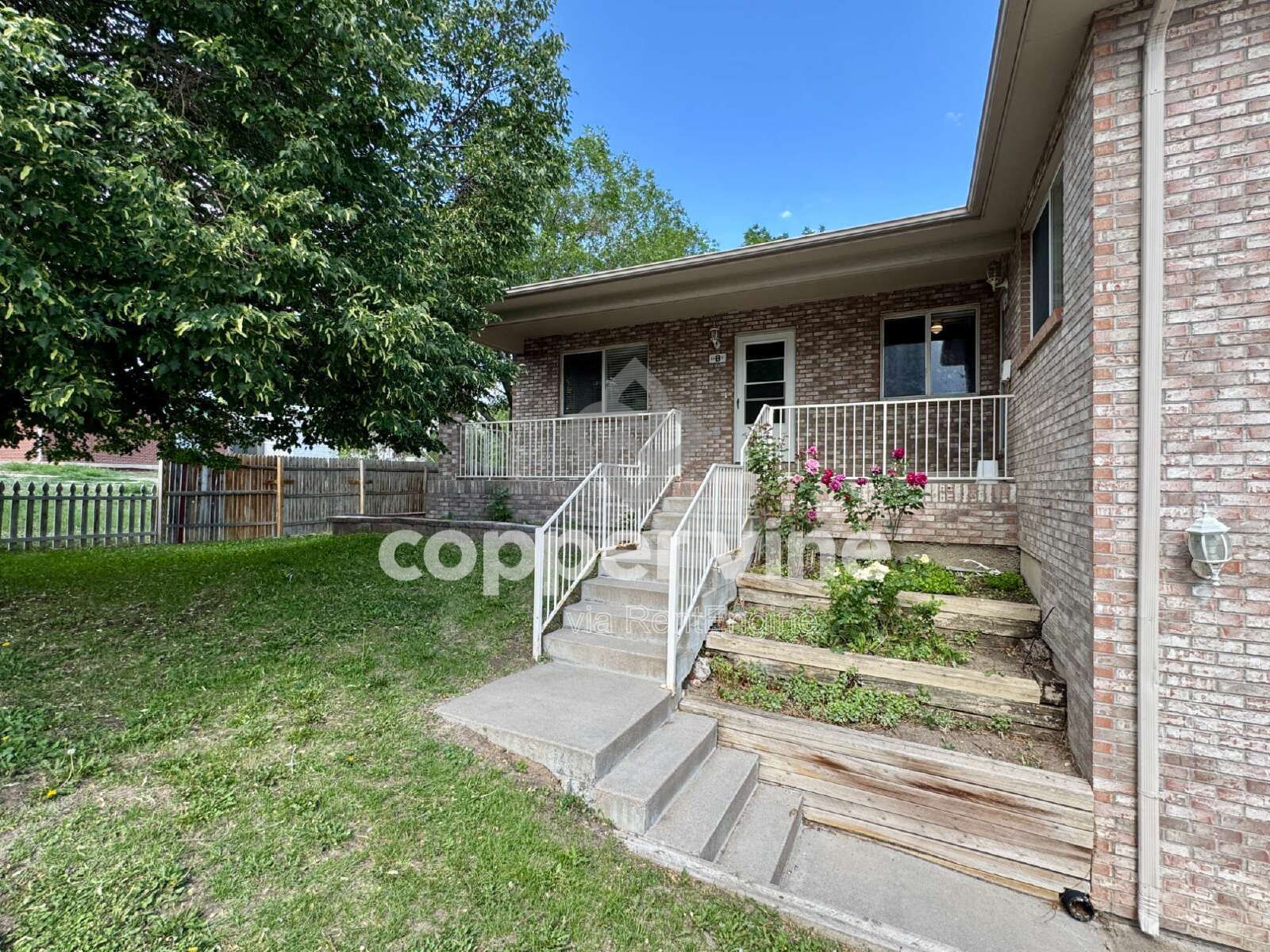Gallery Image 0