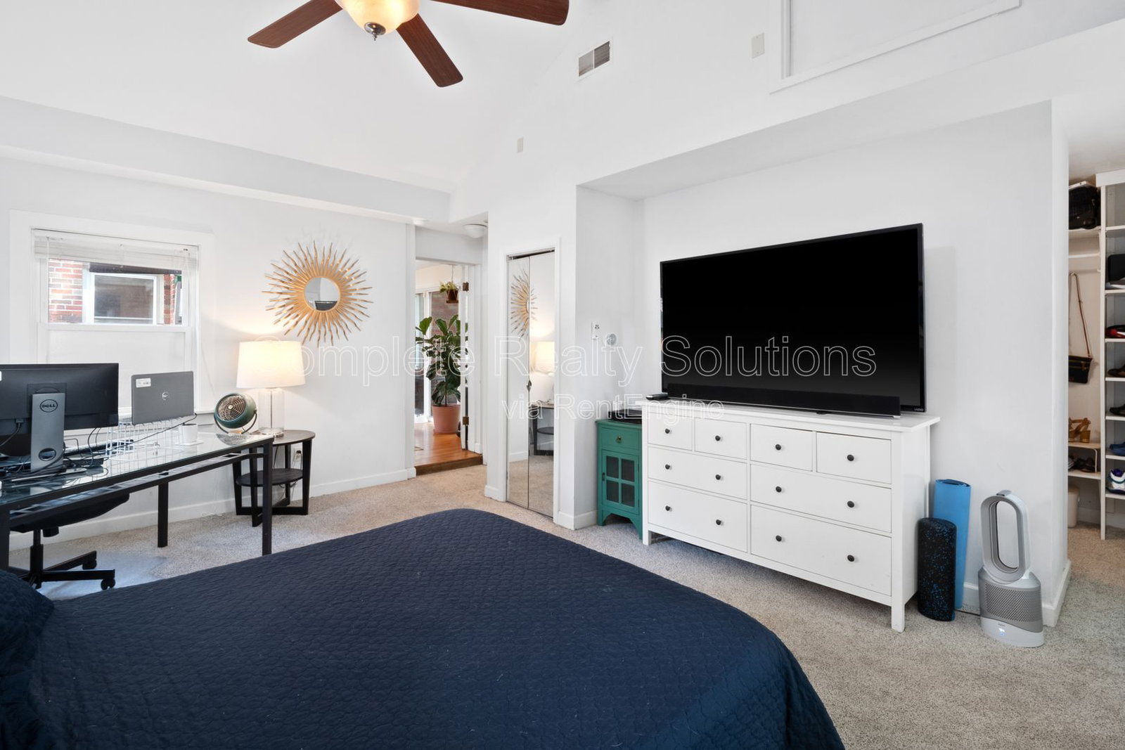 Gallery Image 17
