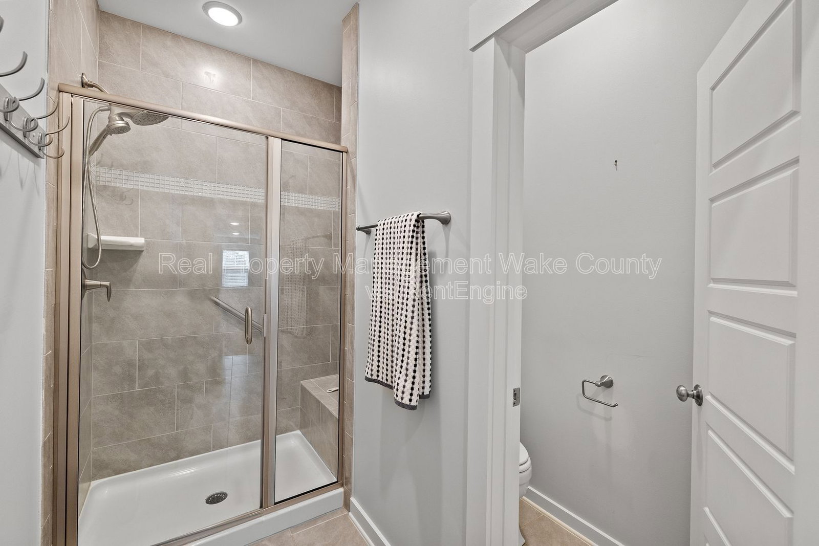 Gallery Image 39