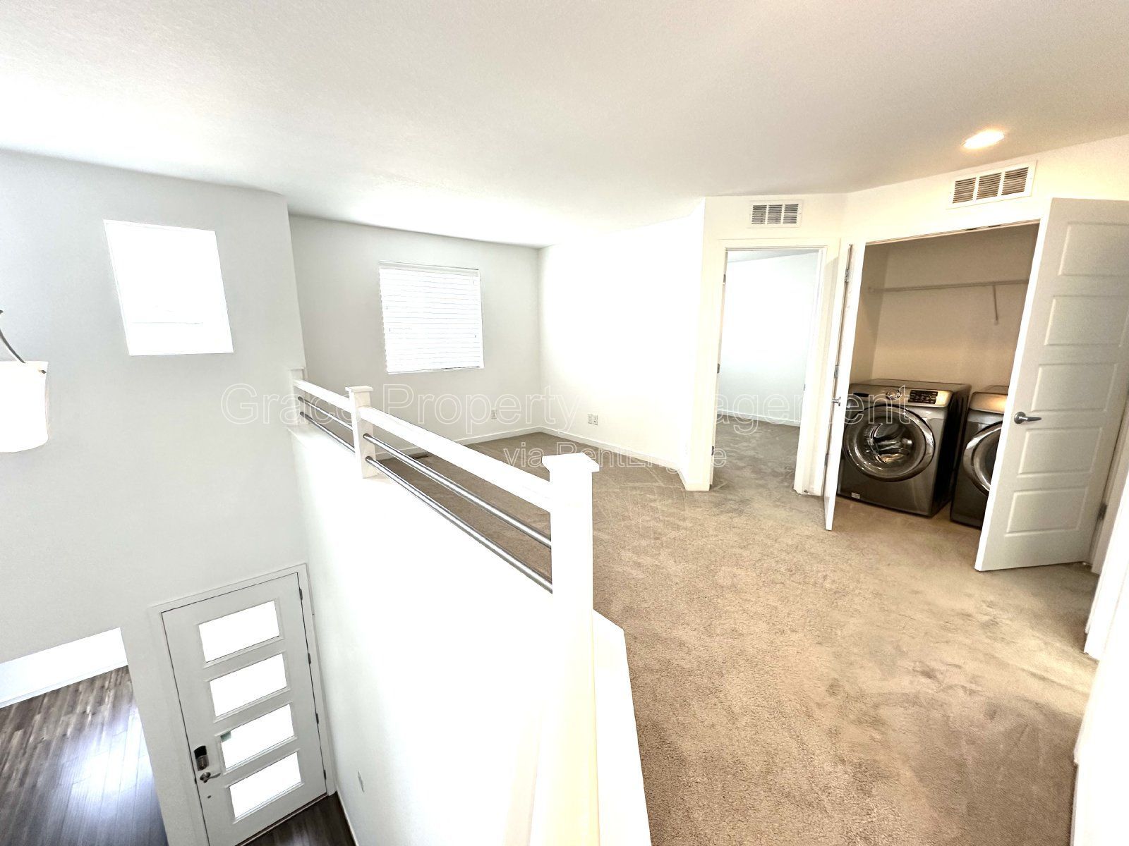 Gallery Image 18