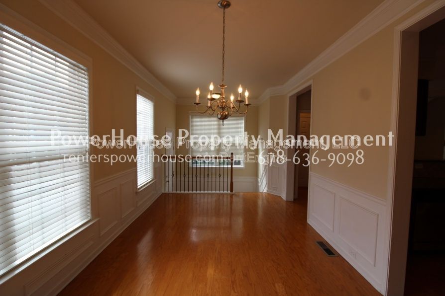 Gallery Image 32