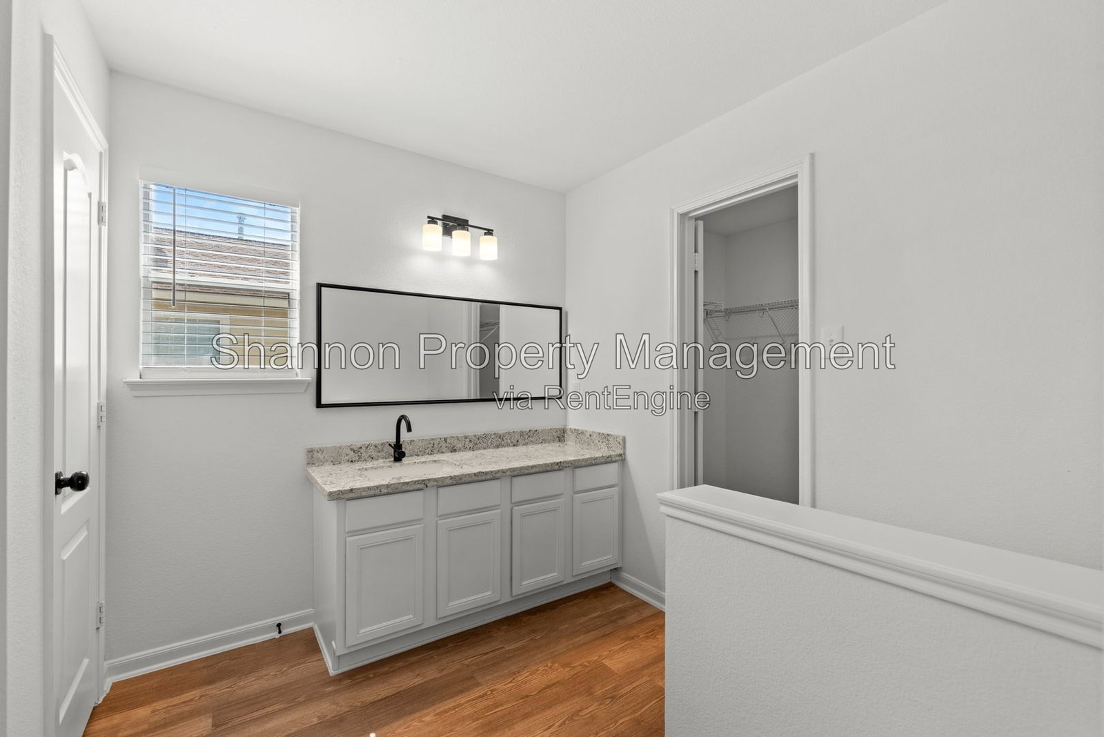 Gallery Image 20