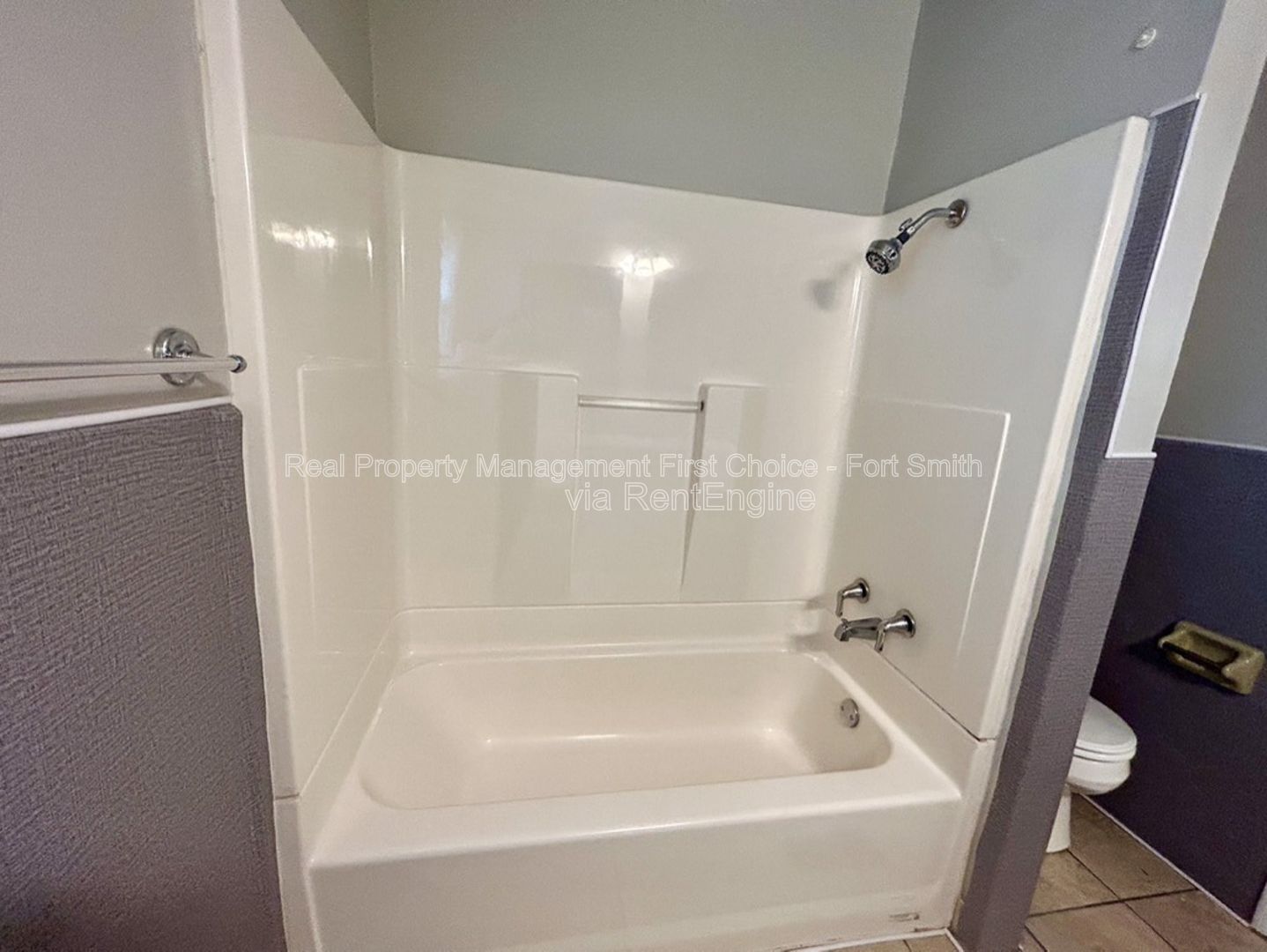Gallery Image 41