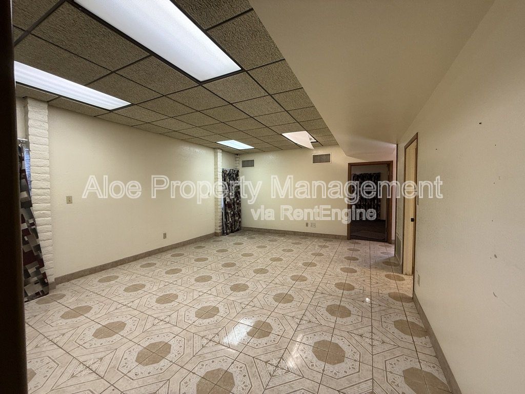 Gallery Image 16