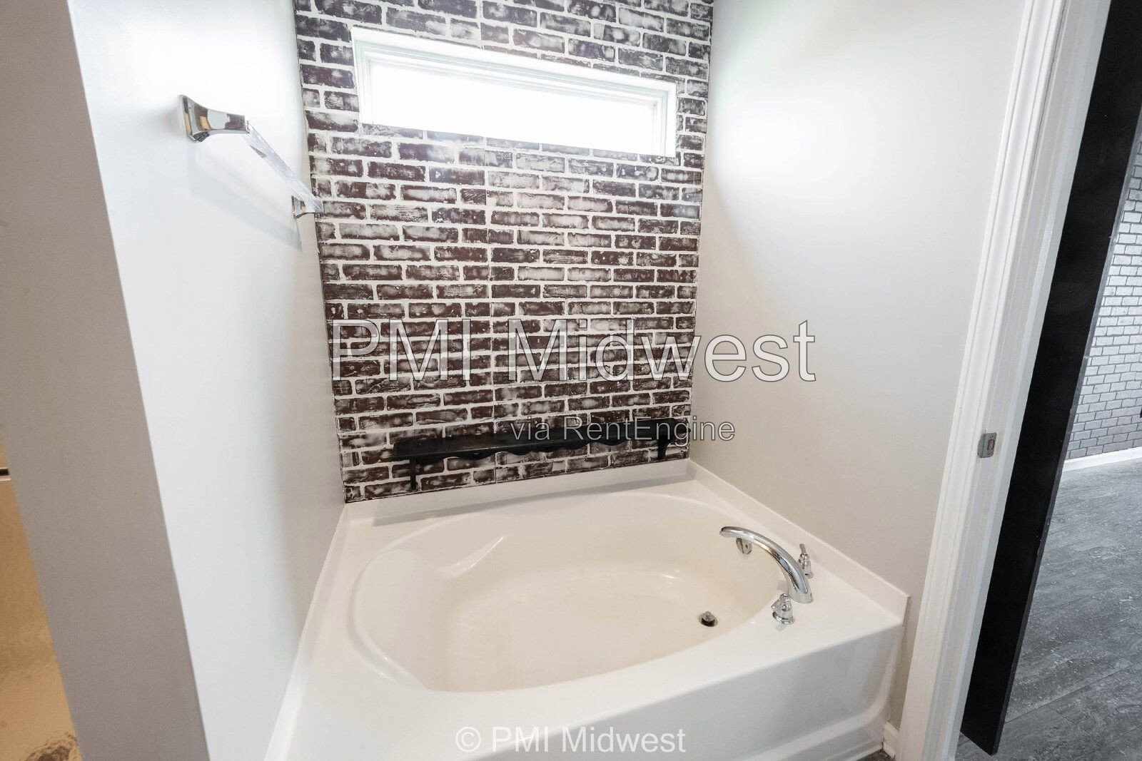 Gallery Image 36