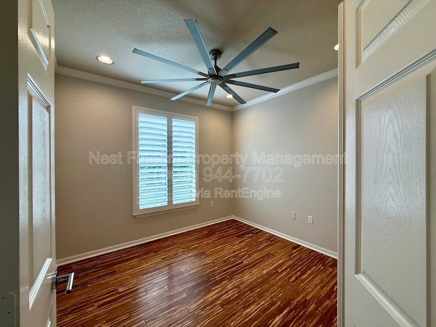 Gallery Image 18