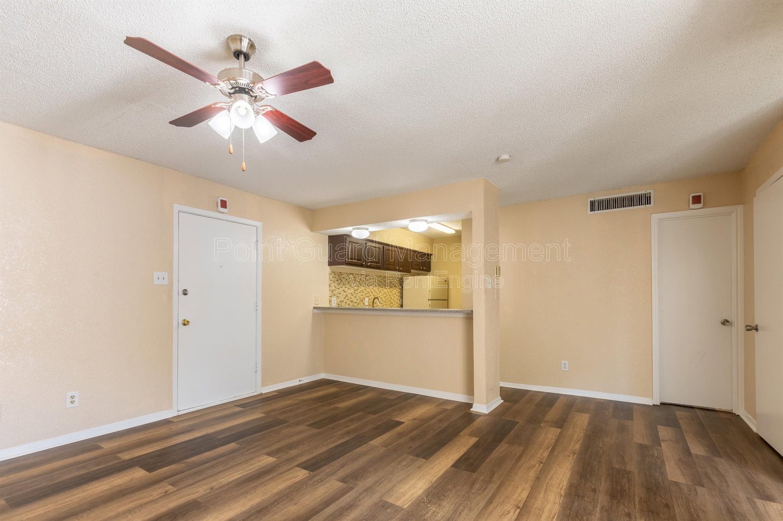 Gallery Image 0