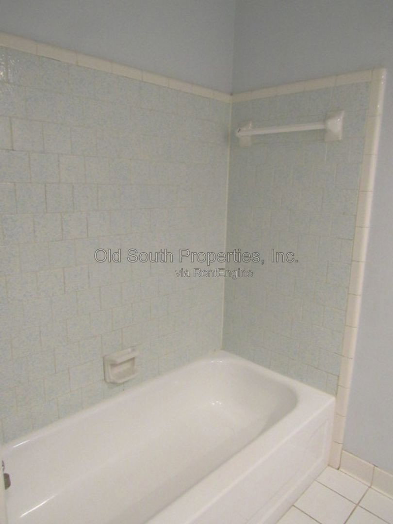 Gallery Image 18