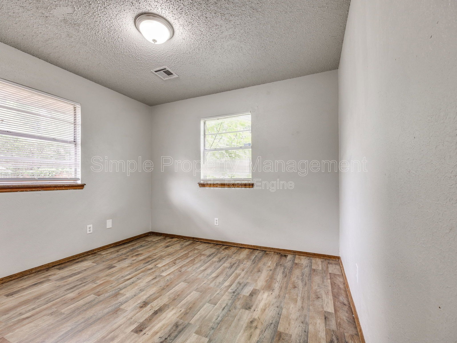 Gallery Image 21