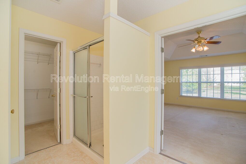 Gallery Image 16