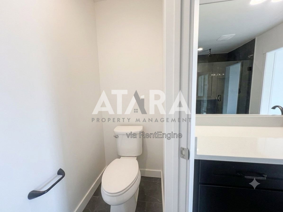 Gallery Image 34