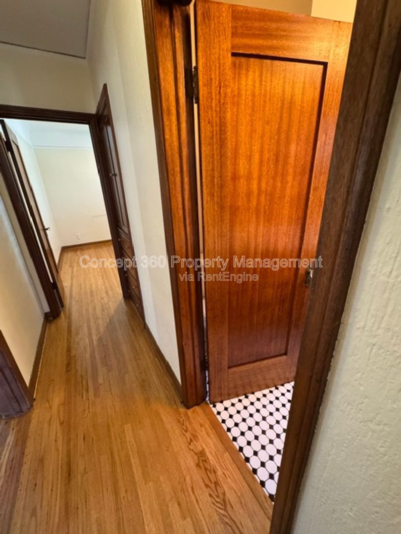 Gallery Image 41