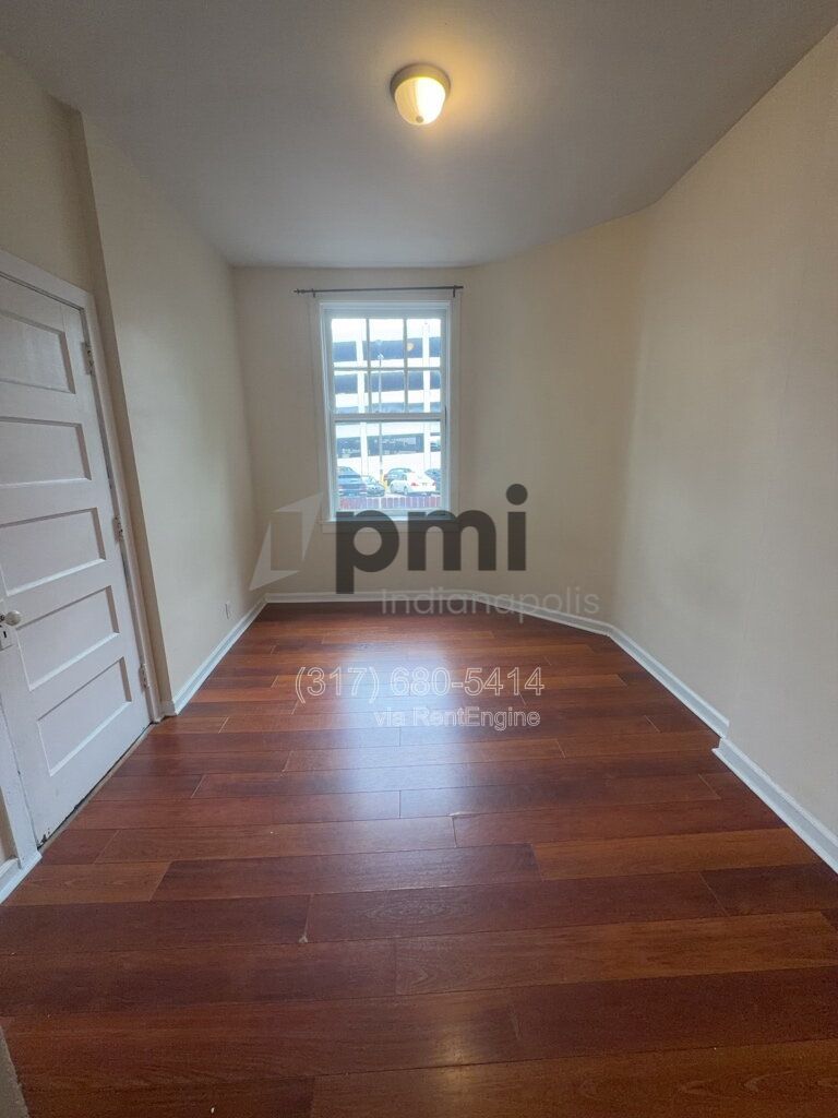 Gallery Image 15