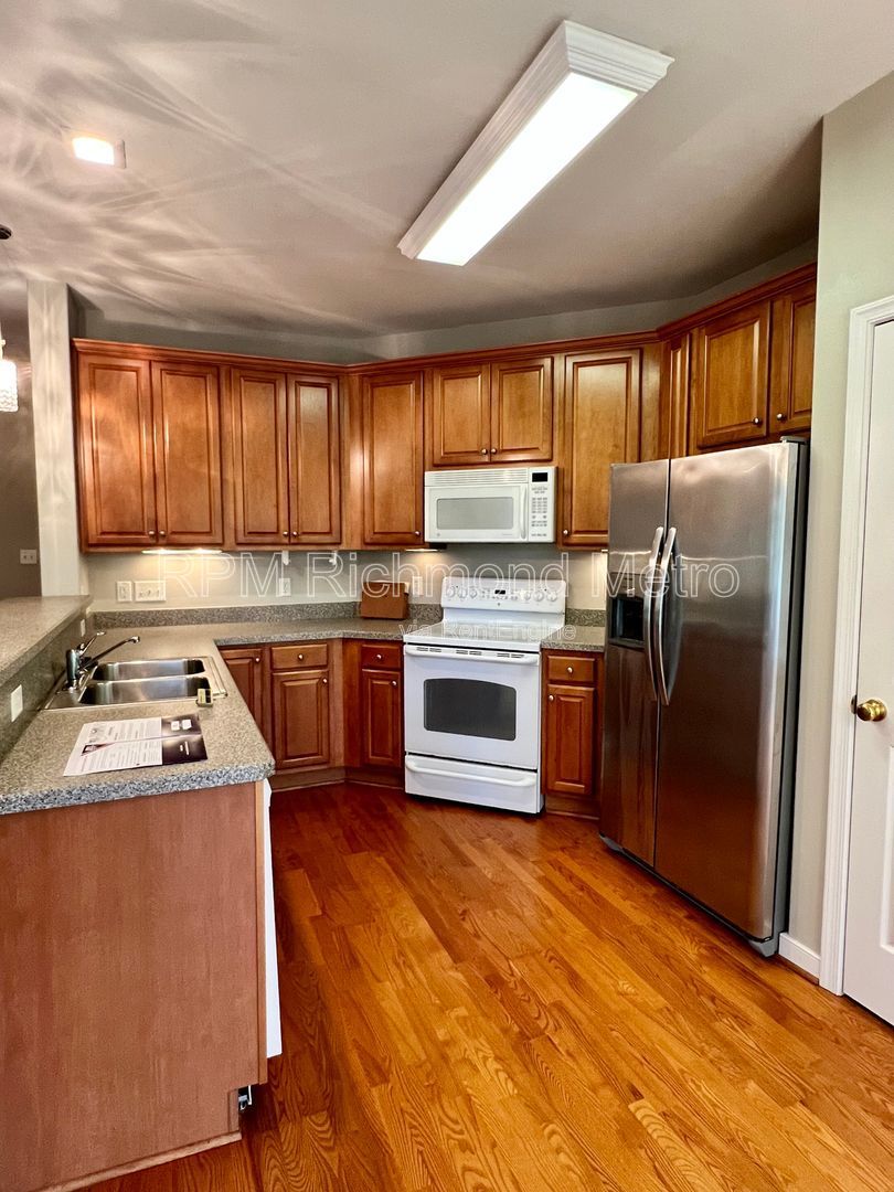 Gallery Image 15