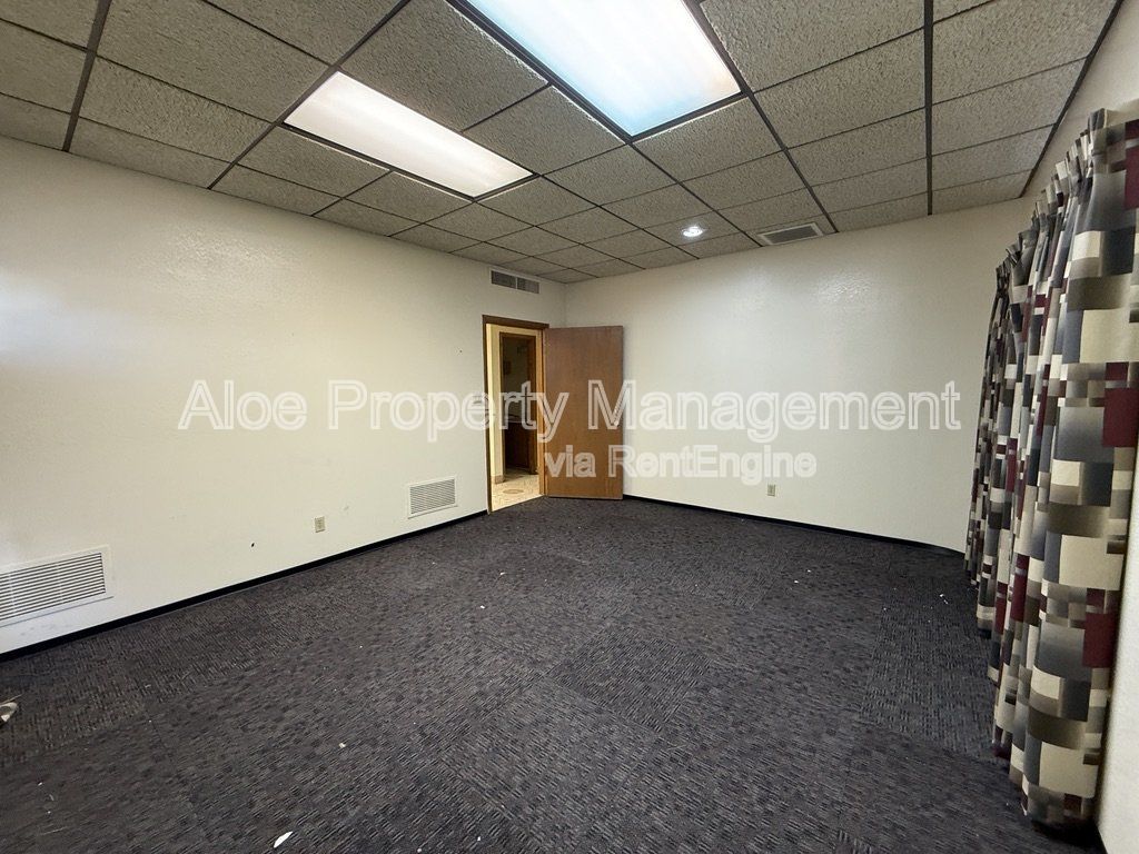 Gallery Image 15