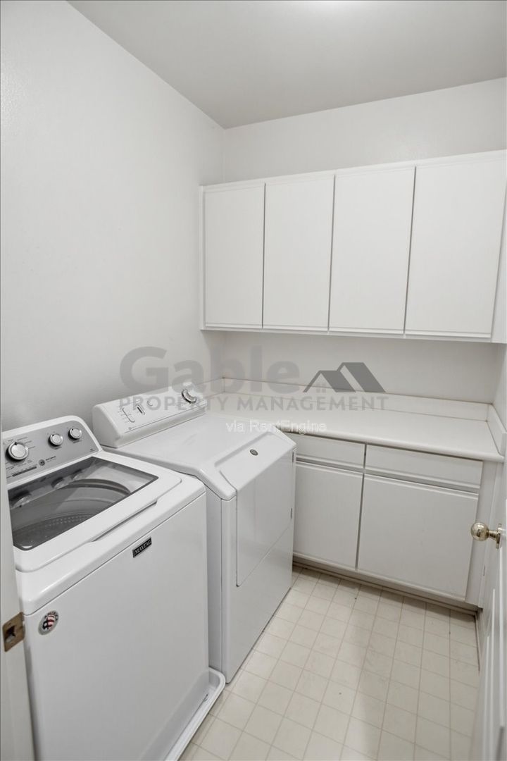 Gallery Image 19