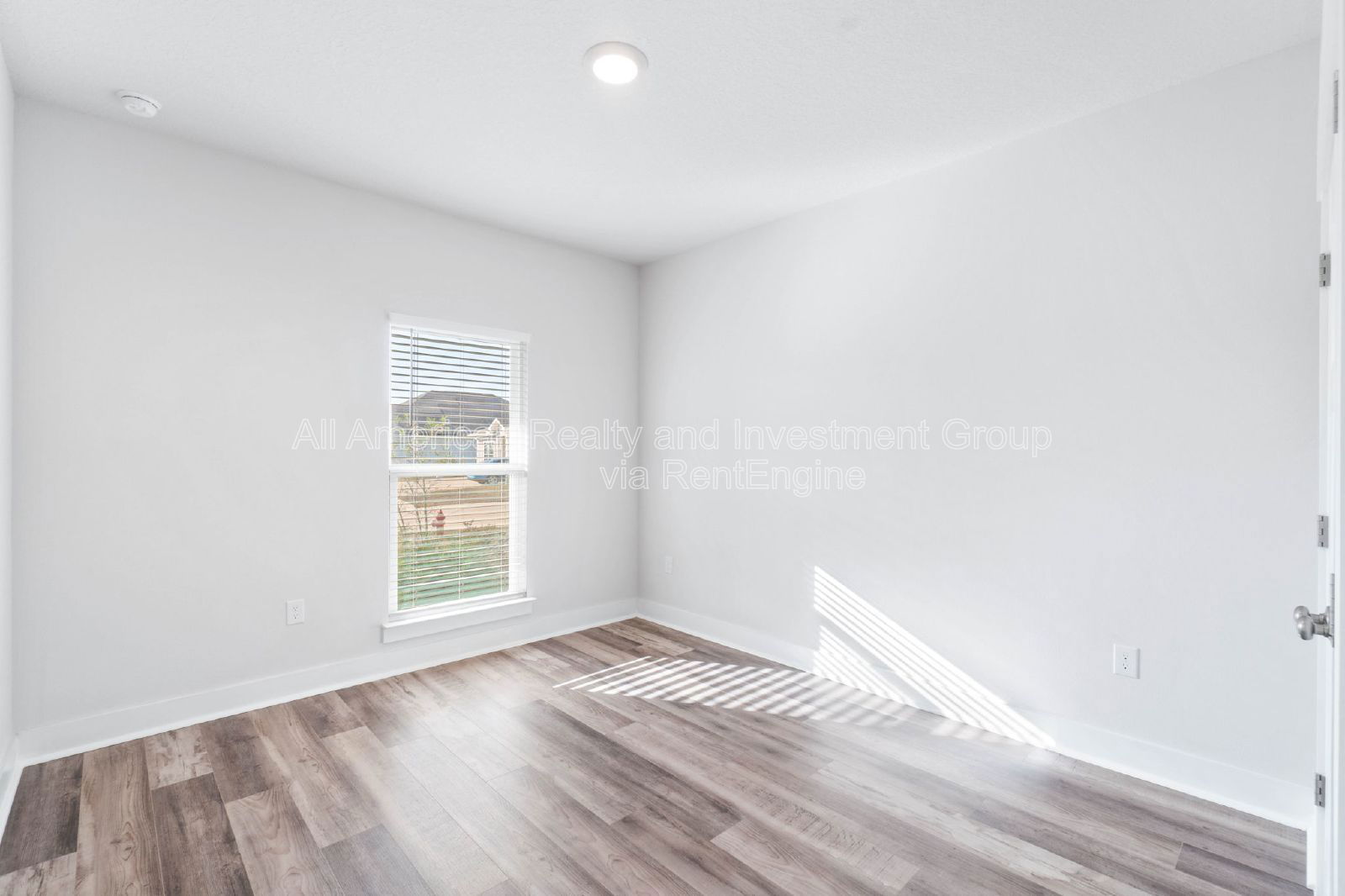 Gallery Image 14