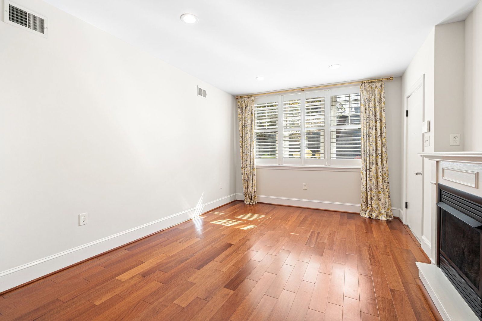 Gallery Image 20