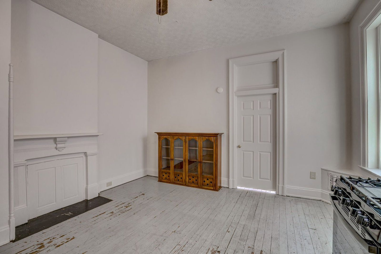 Gallery Image 15