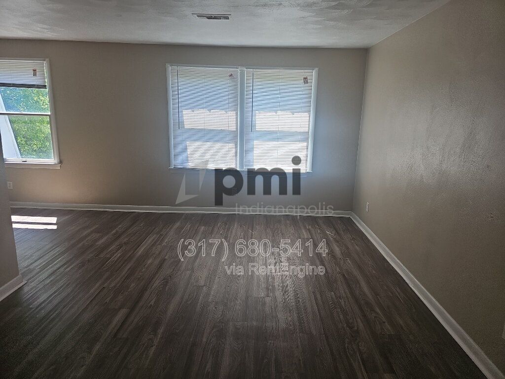 Gallery Image 16