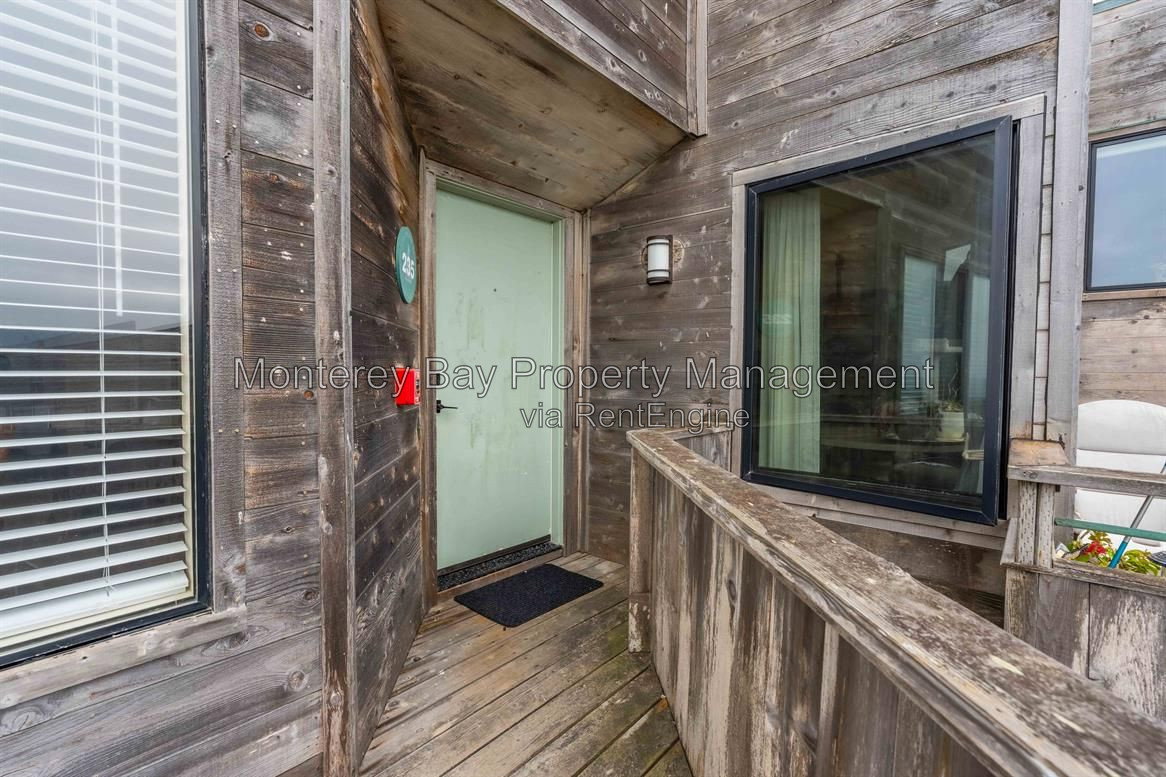 Gallery Image 15