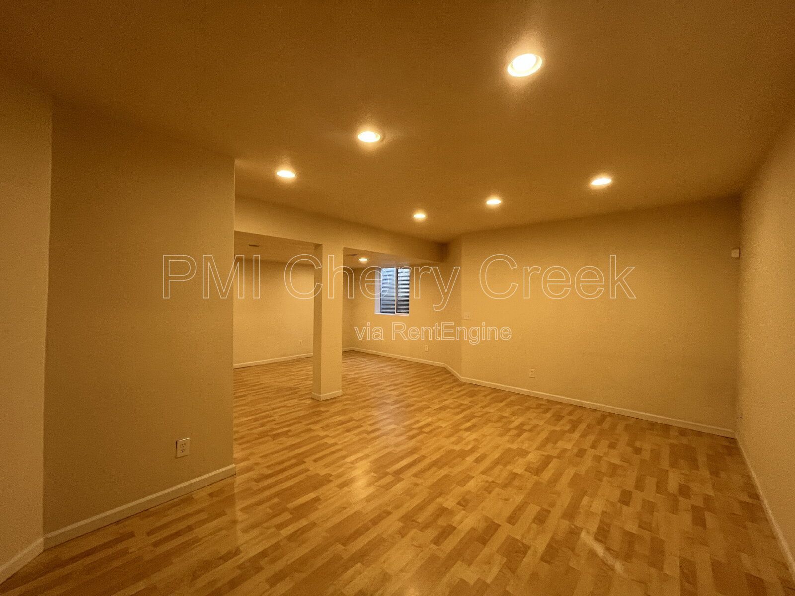 Gallery Image 37