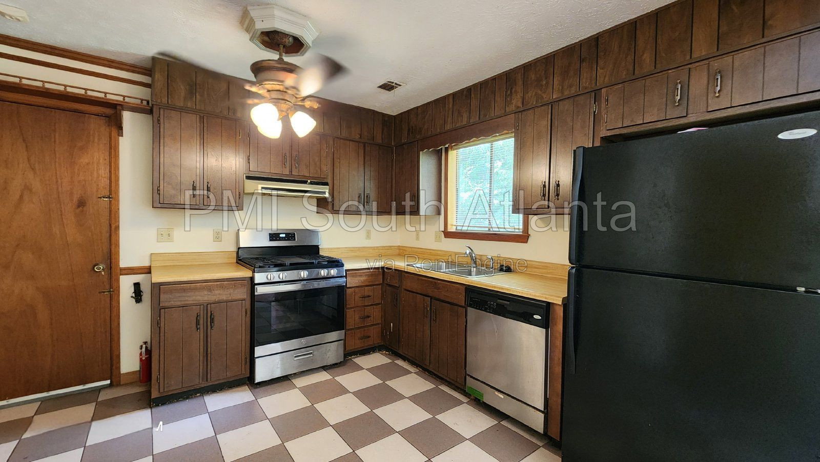 Gallery Image 13