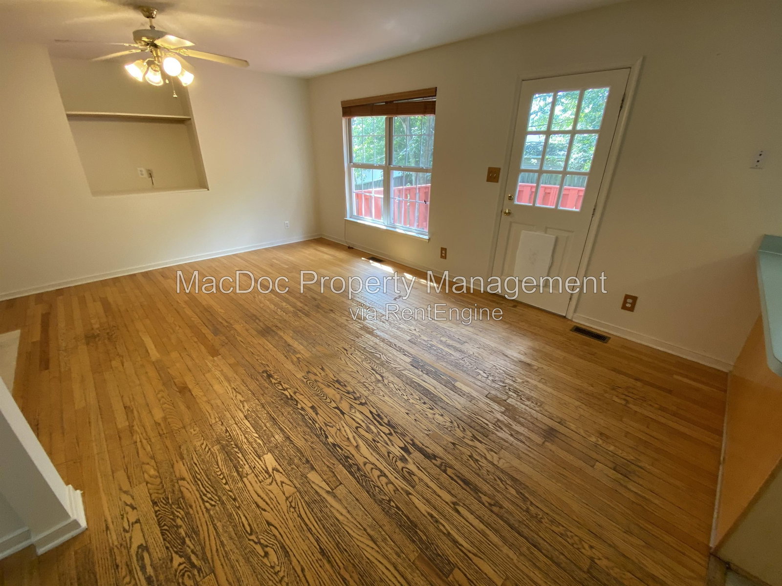 Gallery Image 18