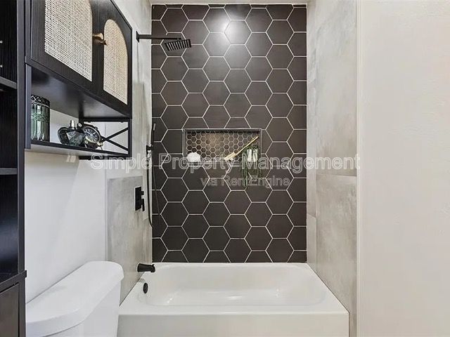 Gallery Image 26