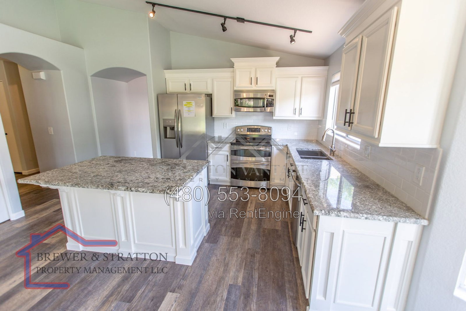 Gallery Image 13