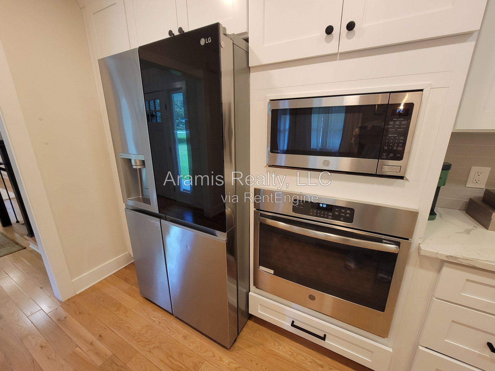 Gallery Image 13